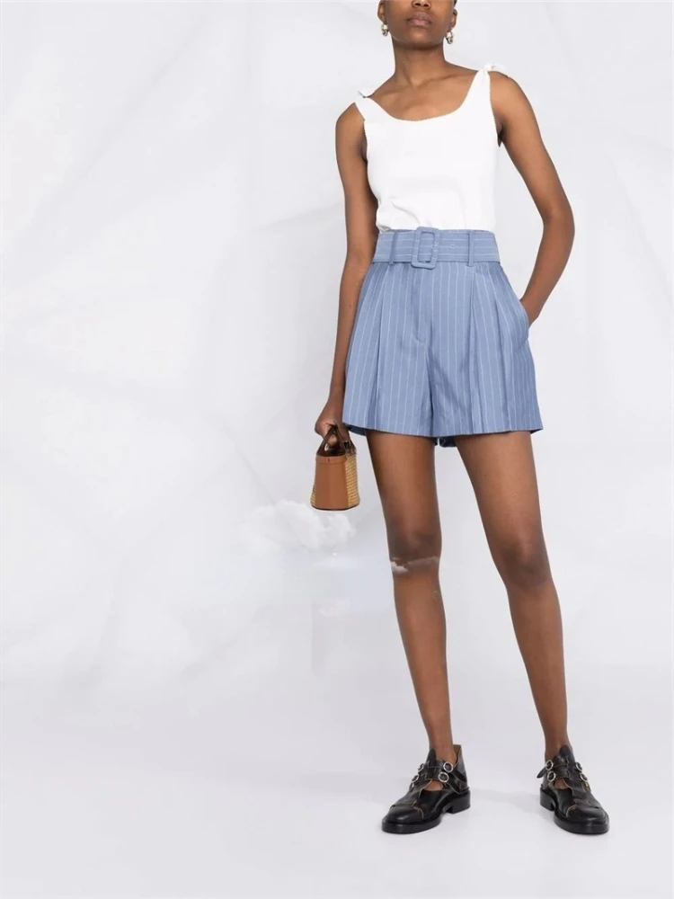

2022 Spring Summer New Arrival Woman White Knitted Sleeveless Tank Top Franch Pairs Fashion Dropshipping