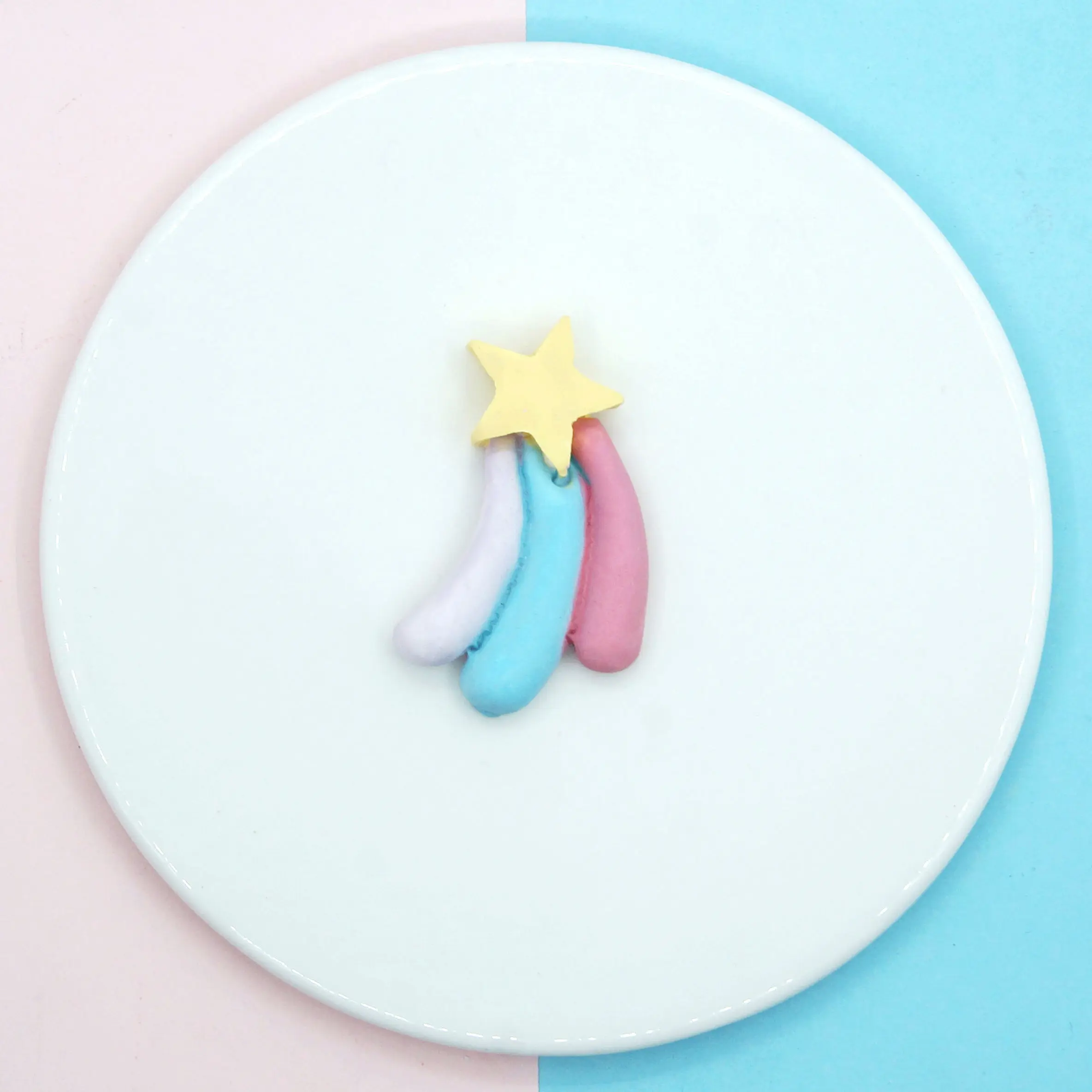 Радужные аксессуары для украшения тортов