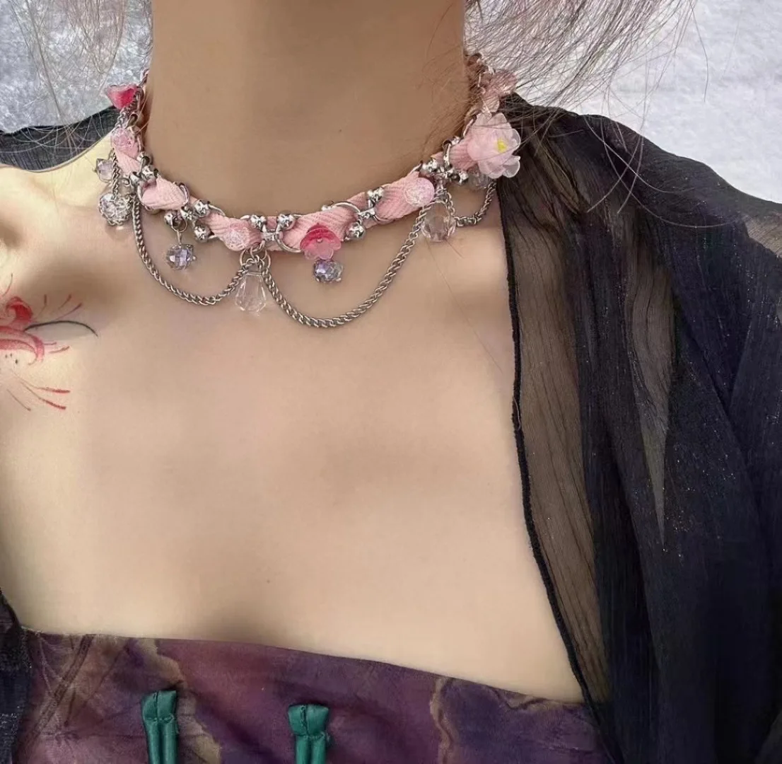 

Necklace women noble temperament designer style necklace