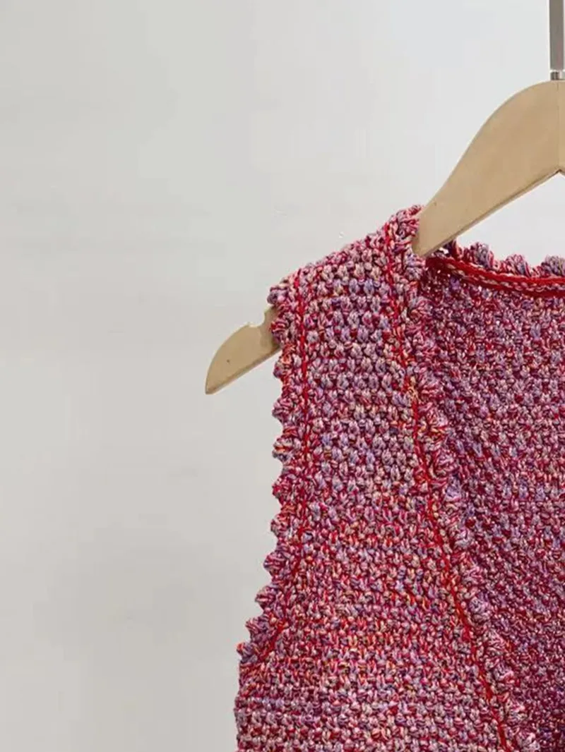 

2023 New Women Crochet Twist Pink Sleeveless Vest Tops Spring All-Match Ladies V-Neck Single Button Slim Knit Tank Cardigan