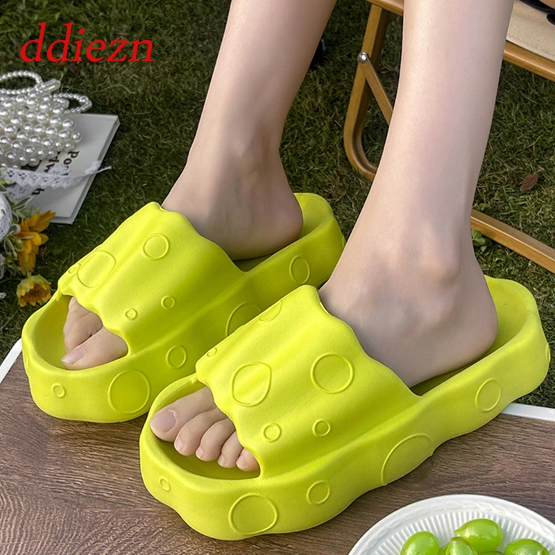 

Slippers For Women Summer Beach Sandals Ladies Leisure Soft Sole Slippers Eva Home Anti-Slip Bathroom Slides Indoor Female Shoes