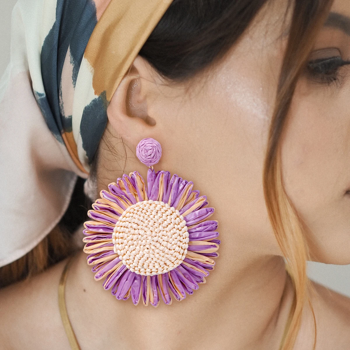 

2023 Trend New Bohemian Hand-woven Rattan Sunflower Earrings for Women Vintage Style Statement Jewelry Holiday Party Accessories
