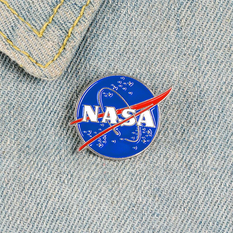 

NASAB Logo Enamel Pin Personality Fashion Creative Brooch Men's Denim Jacket Pin Ladies Shirt Scarf Badge Jewelry for Friends