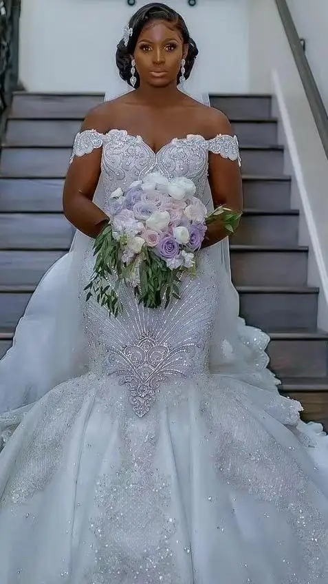 

Роскошные арабские Африканские свадебные платья русалки 2024 с V-образным вырезом и открытой спиной