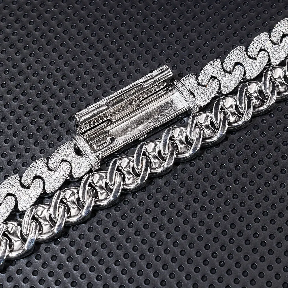 В Европе и Америке серебряное инкрустированное Mosan Diamond 16 мм кубинская цепочка с