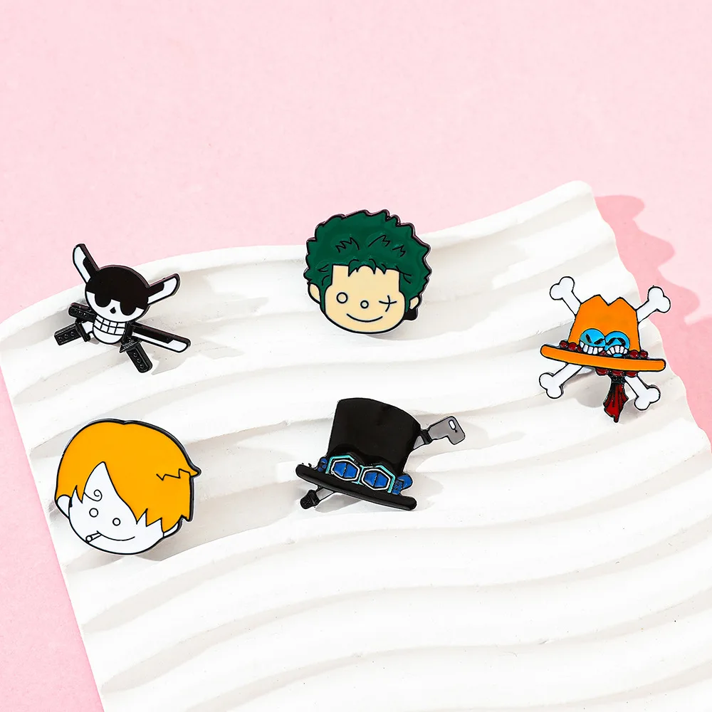 Цельный мультяшный металлический значок периферийные устройства аниме