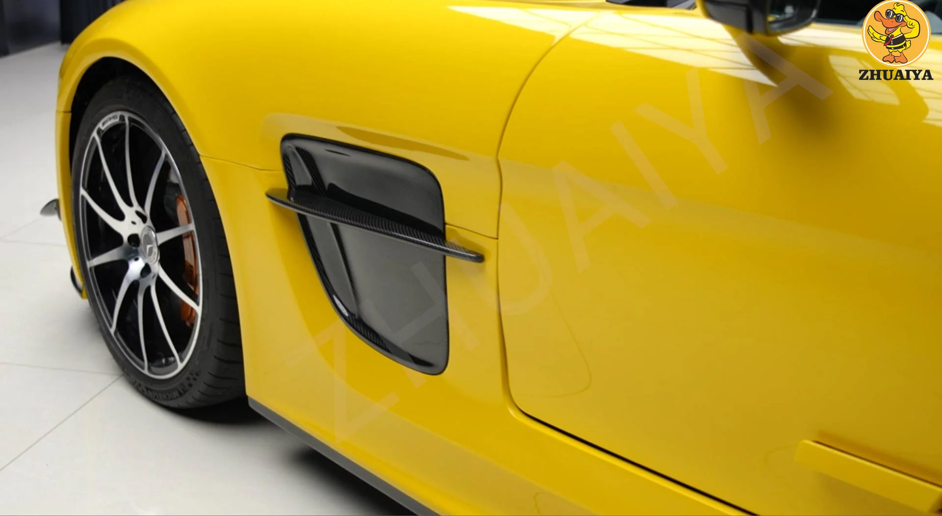 Рисунок 5 - Высококачественные автомобильные наклейки из ТПУ