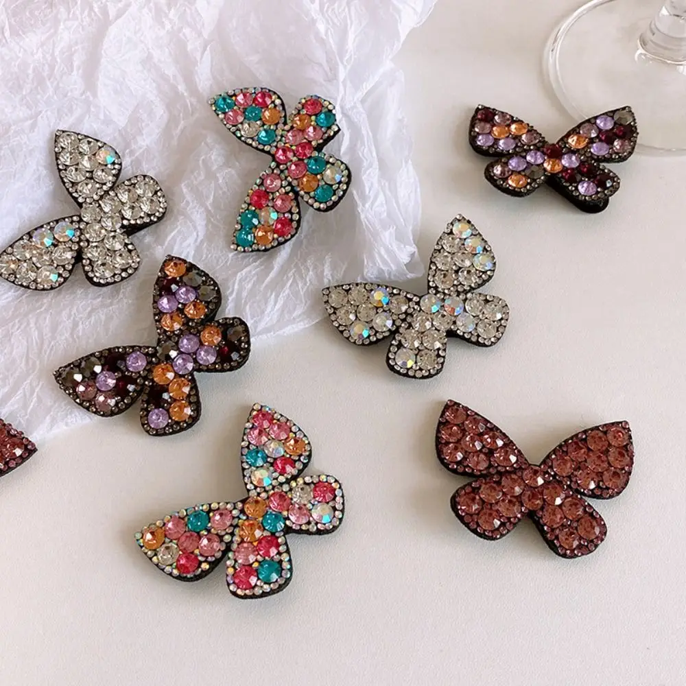 

Simulation Butterfly Hair Clips For Women Fashion Rhinestone Metal Hair Claw Barrettes Hairpin Hair Accessories Y2K Headwear