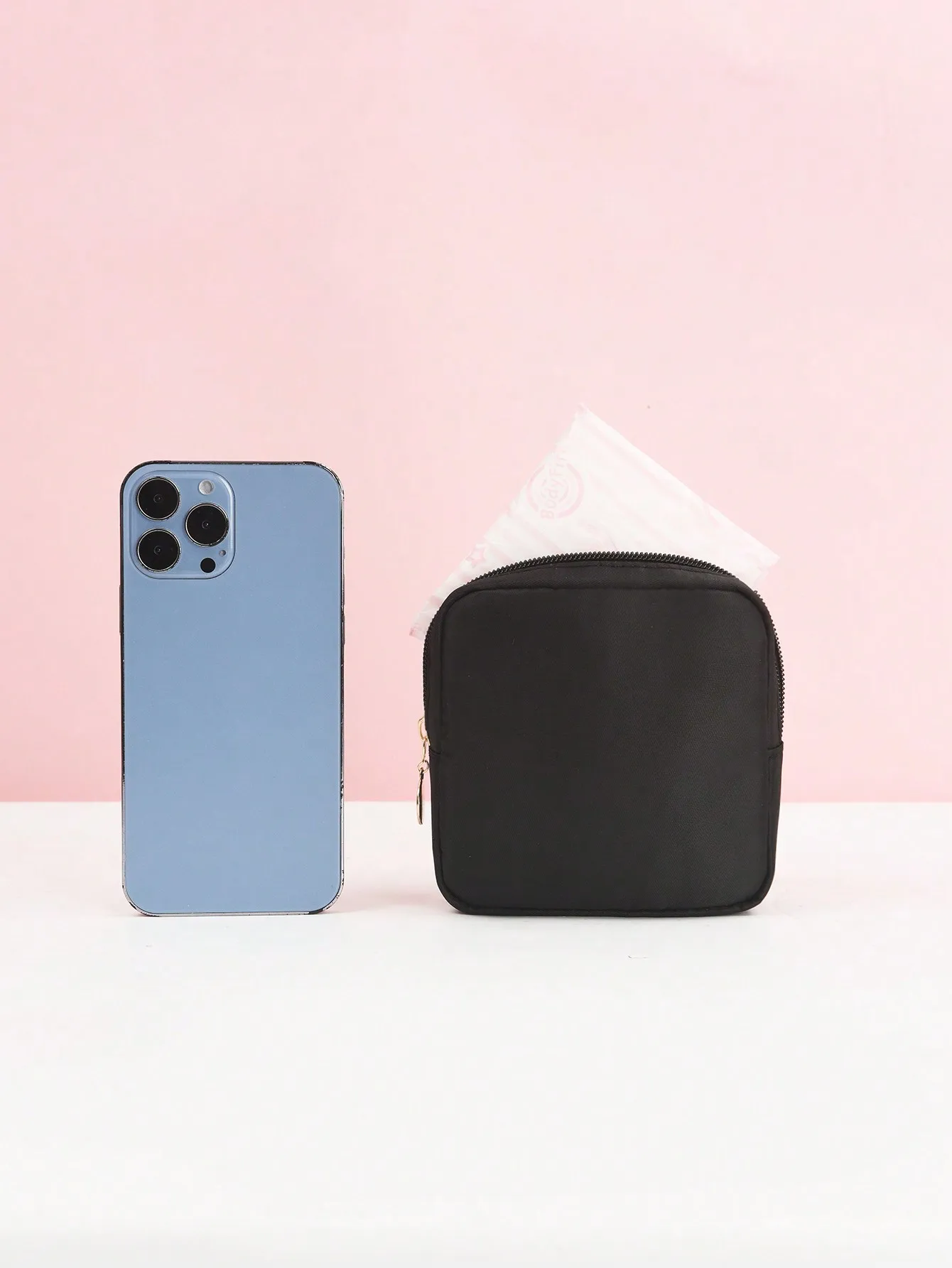 Портативный дорожный чехол для хранения гигиенических салфеток