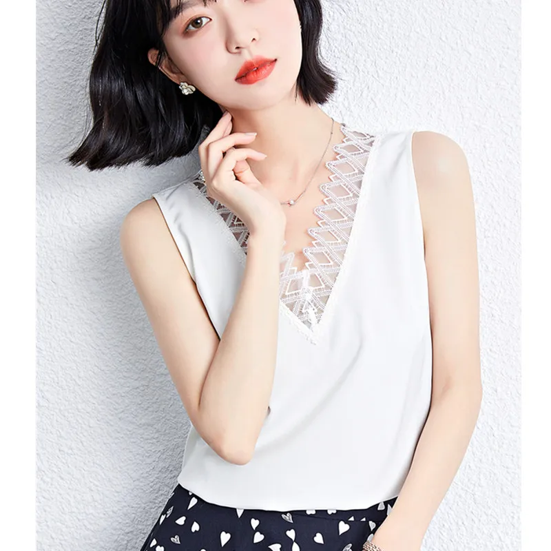 

2022 Summer New Design Silk Satin Sleeveless Tank Tops Solid Lace V-Neck Office Lady Fashion Tops For Women
