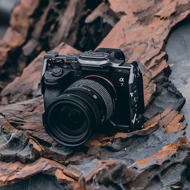 Camera release. Camera release
