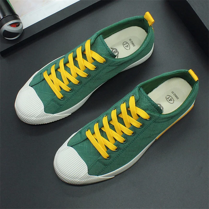 Мужские парусиновые туфли на низком каблуке