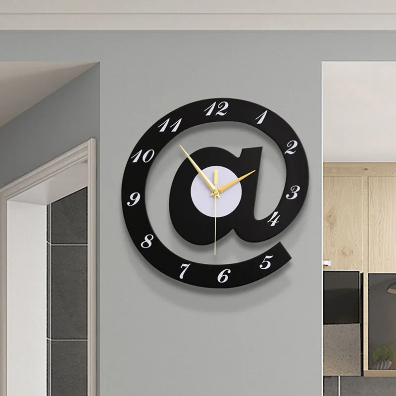 

Mid Century Men Wall Clock Minimalist Korean Restaurant Restaurant Clock Design Fashion Unique Relogio De Parede Home Furniture