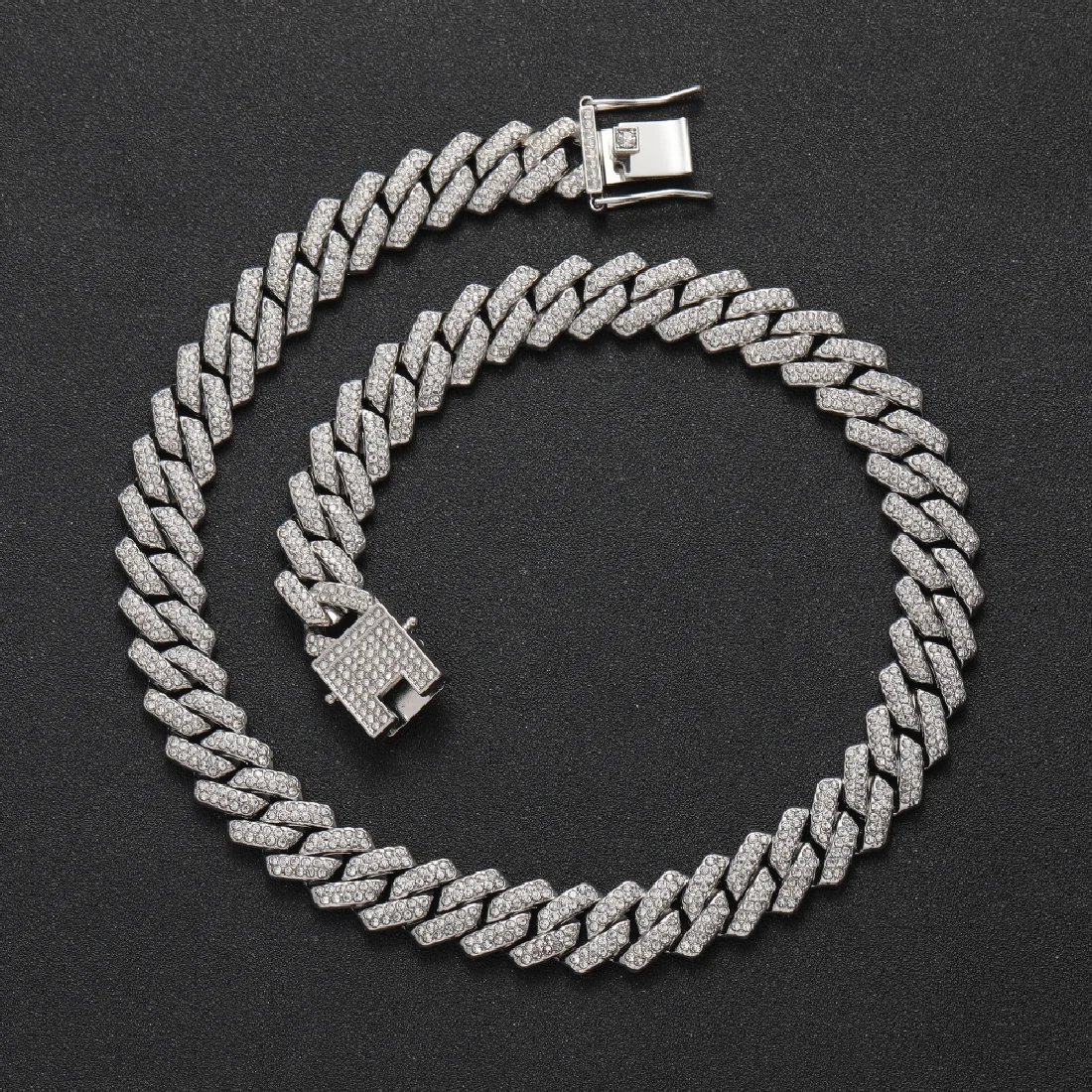 

Цепочка кубинская 14 мм в стиле хип-хоп AC021