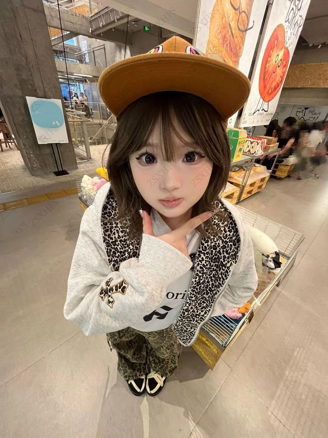 Фото Толстовки Cuteore с леопардовым принтом и кошачьими ушками, уличная одежда 2000-х годов в стиле Харадзюку для горячих девушек, однотонная толстовка на молнии, пальто, винтажная толстовка Kpop №2