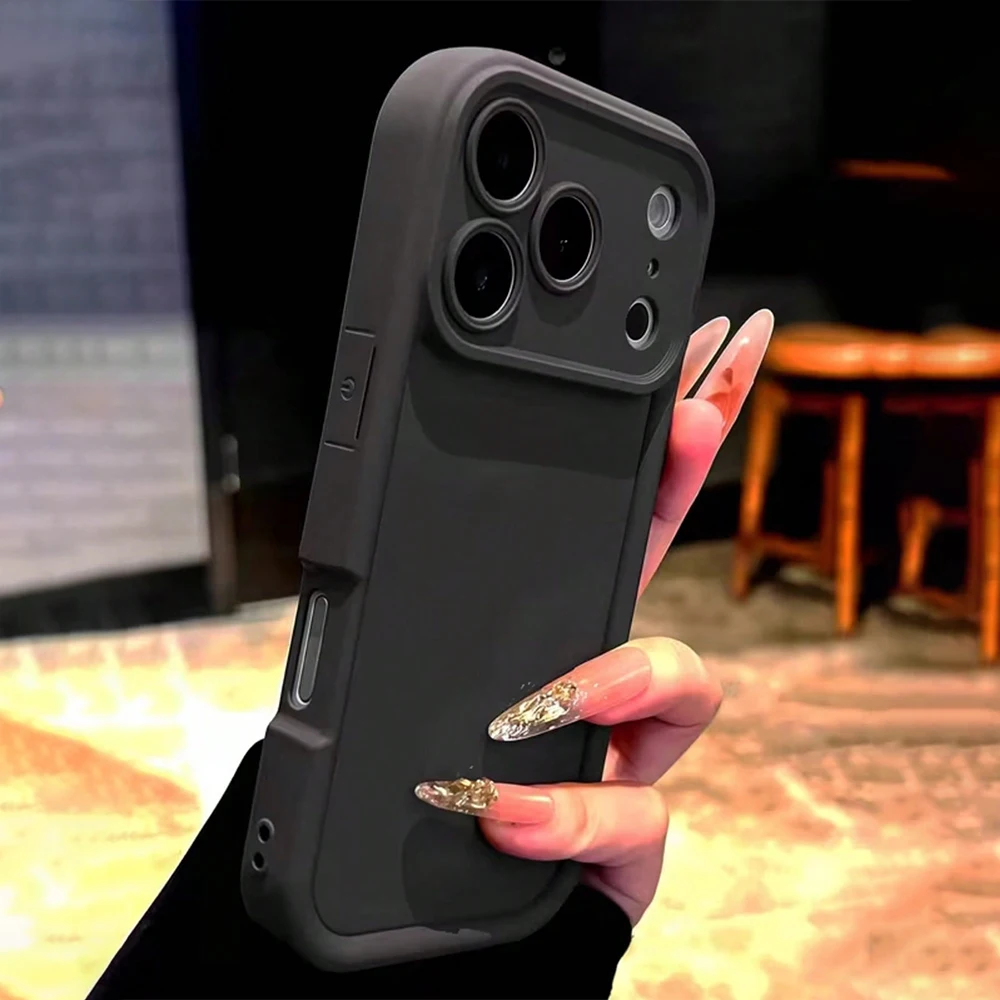 Фото Минималистичный утолщенный противоударный черный чехол для iPhone 17 16 15 14 13 12 11 Pro Max Plus Air XS X XR 16E 17E 7 8 SE2 №1