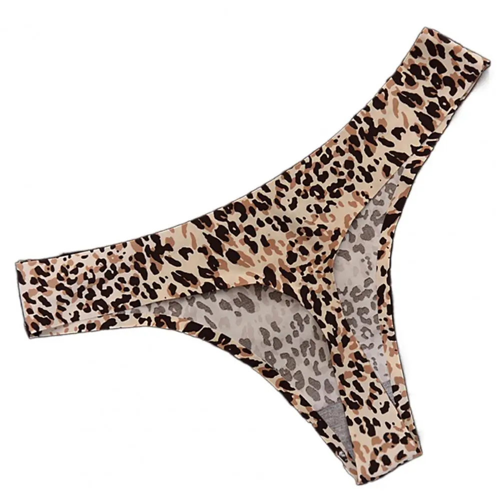 

Женские трусики с цветочным принтом, дышащие разноцветные антисептические бесшовные трусики треугольной формы с леопардовым принтом для в...