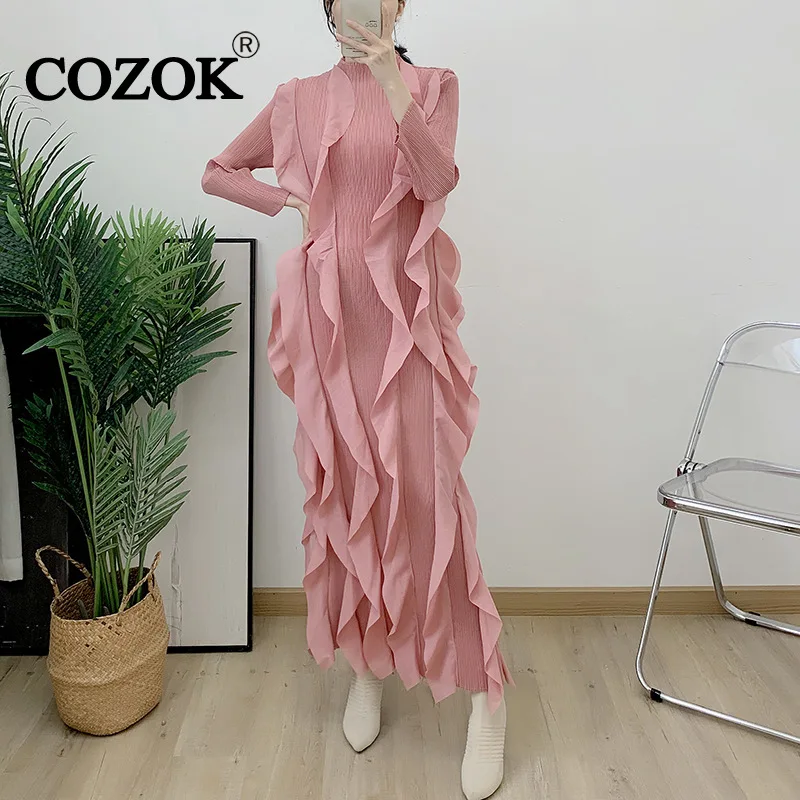

COZOK, Новинка осени 2023, женское плиссированное платье, лоскутное, длинное, тонкое, простое, темпераментное, Повседневное платье с круглым вырезом, WT197