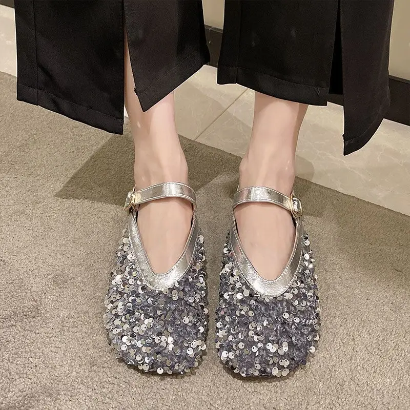 Wide Leg Fit Mary Janes Shoes for Women 2023 V-shape Shallow Sequin Flats Female Mom Flat Glitter Loafers Womens Ballerina Shoes