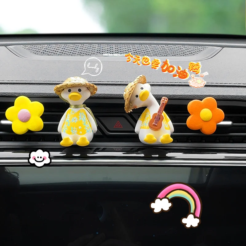 

New car aromatherapy gypsum air outlet perfume straw hat crooked neck duck car interior decorative ornaments lovely fragrance