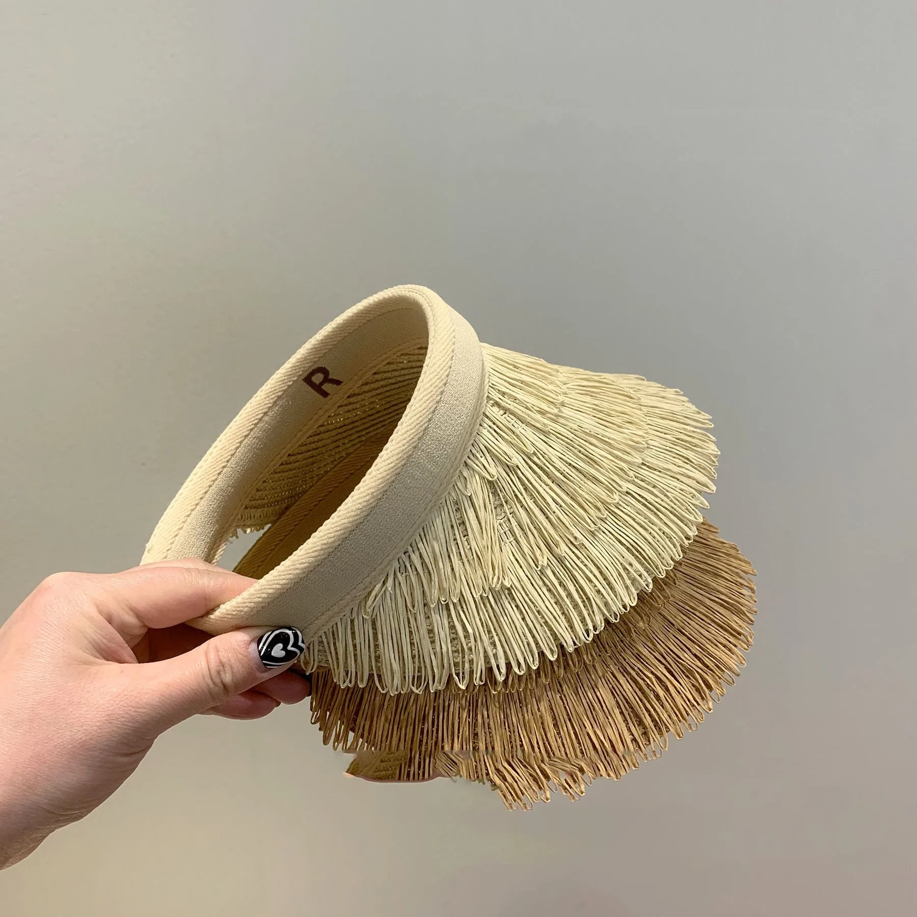 

2023 New Boutique Large Brimmed Straw Hat Girls Summer Simple Sunshade Sun Protection Cap For Travel Boys Casual Cool Hats