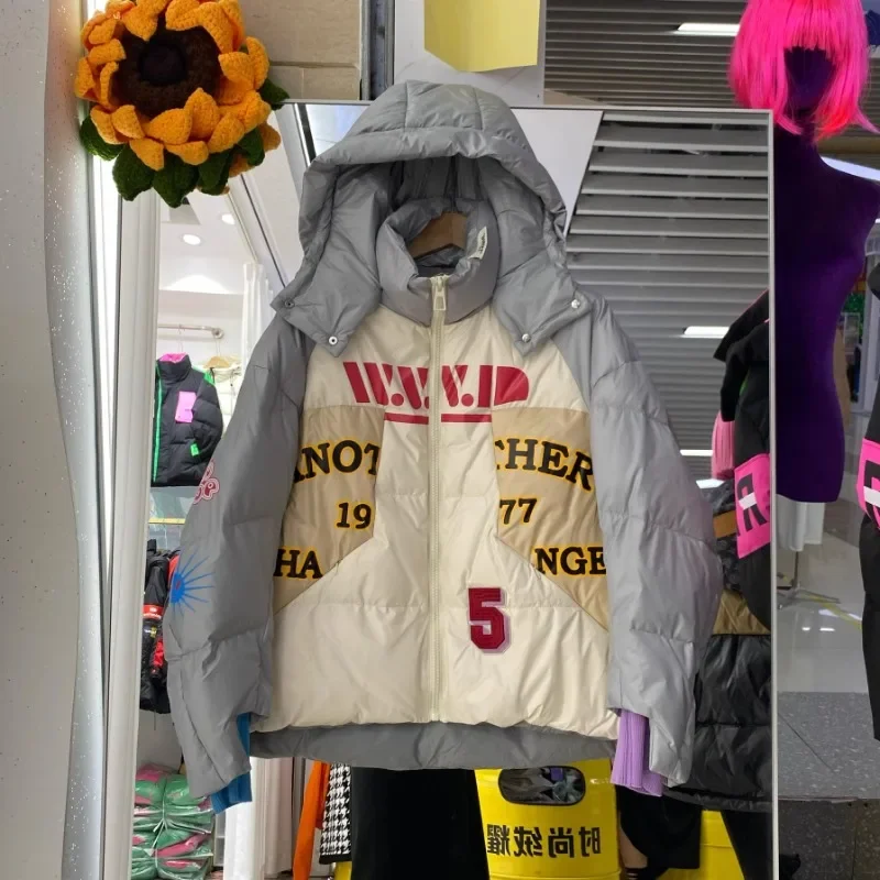 Утепленный пуховик в Корейском стиле с капюшоном и надписью
