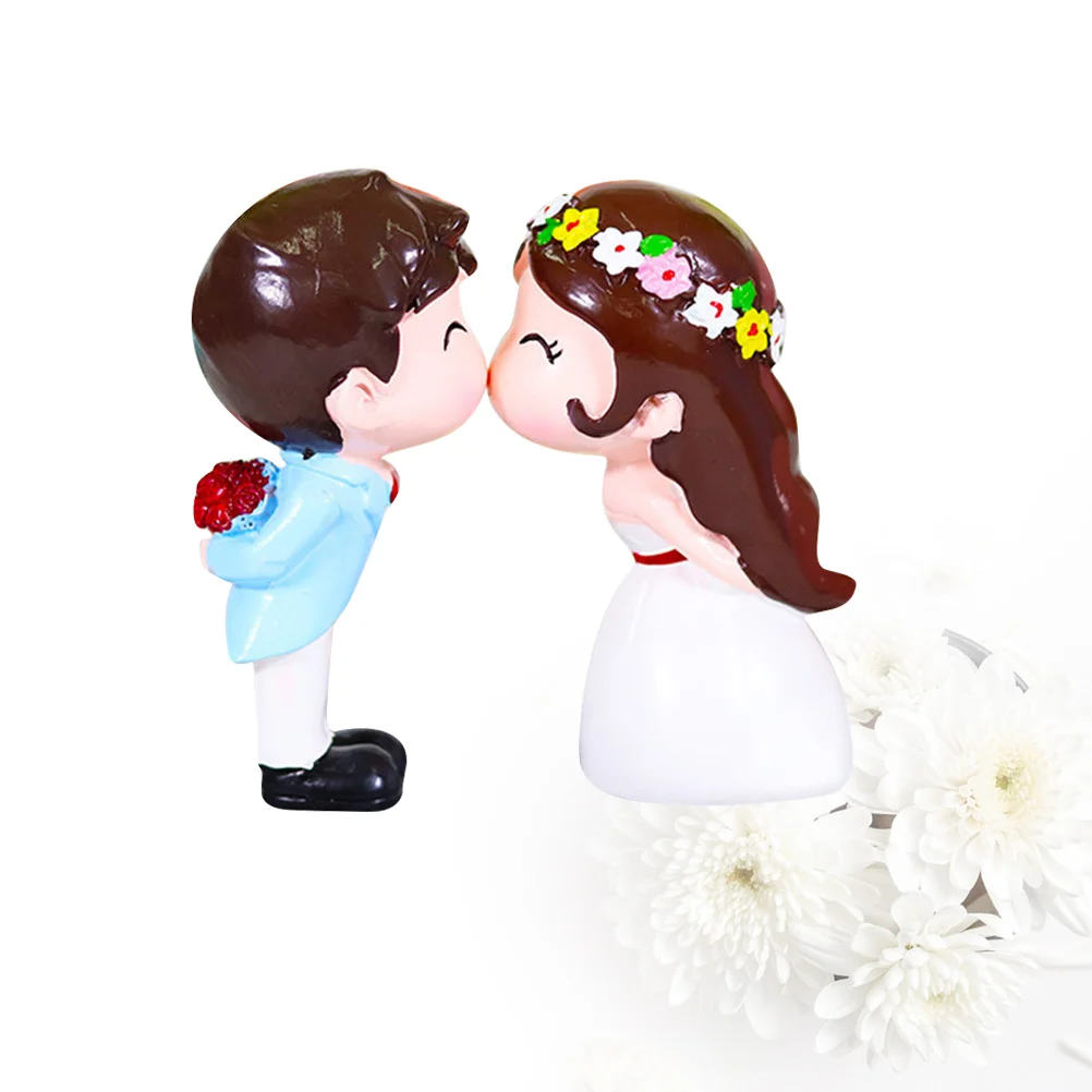 

1 Pair Ornament Kiss Couple Figurine Adornment Bride Groom Sculpture Wedding Cake Decoration Boys and Girls Cake Figurines