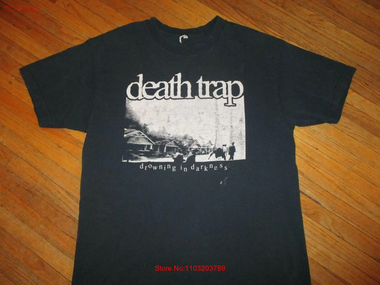 ФУТБОЛКА DEATH TRAP CONCERT Drowning In Darkness Rock Metal Band Tour Beat Up LG