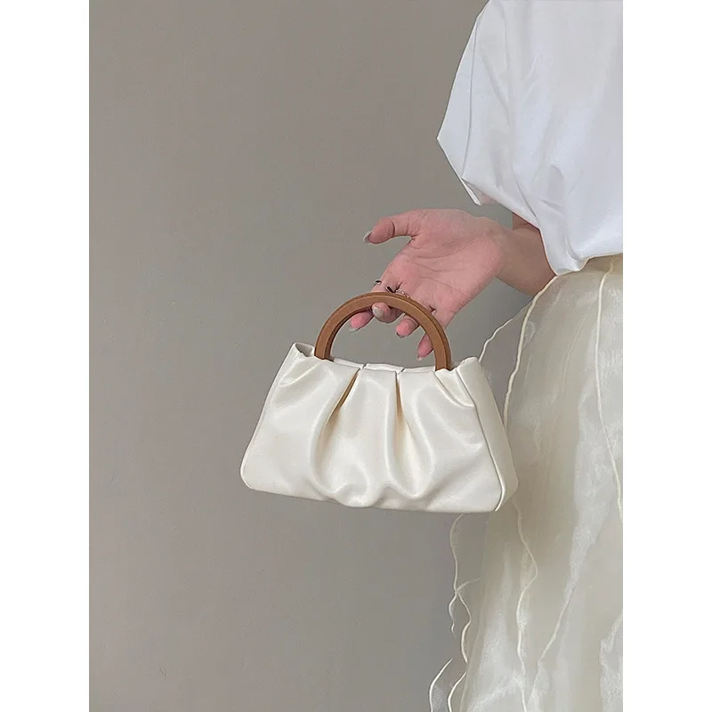

2023 Tote Bags for Female Handheld Bag for Women Fashion White Shoulder Bag Pleated Small Wooden Handle Wedding Party Handbag
