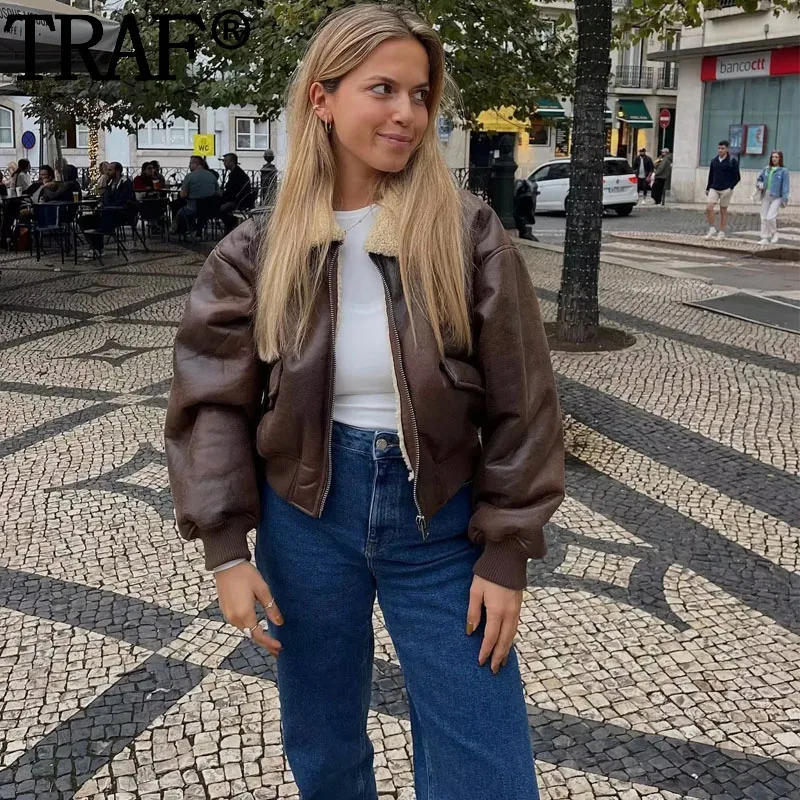 

Куртка-бомбер женская укороченная на молнии, с длинным рукавом