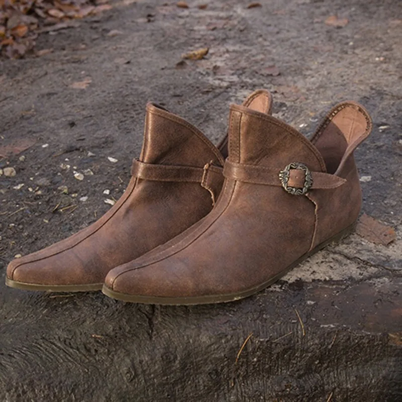 

Renaissance Medieval Men's Viking Knight Prince Shoes Vintage Brown Buckle Leather Boots Short Flat Shoes Cosplay Pirate Costume