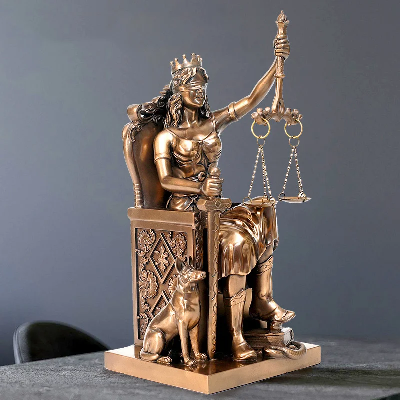 

Decor Statue The Goddess Of Justice Decoration Nordic Retro Figure Sculpture Room Desktop Balance Legal Ornaments Gifts