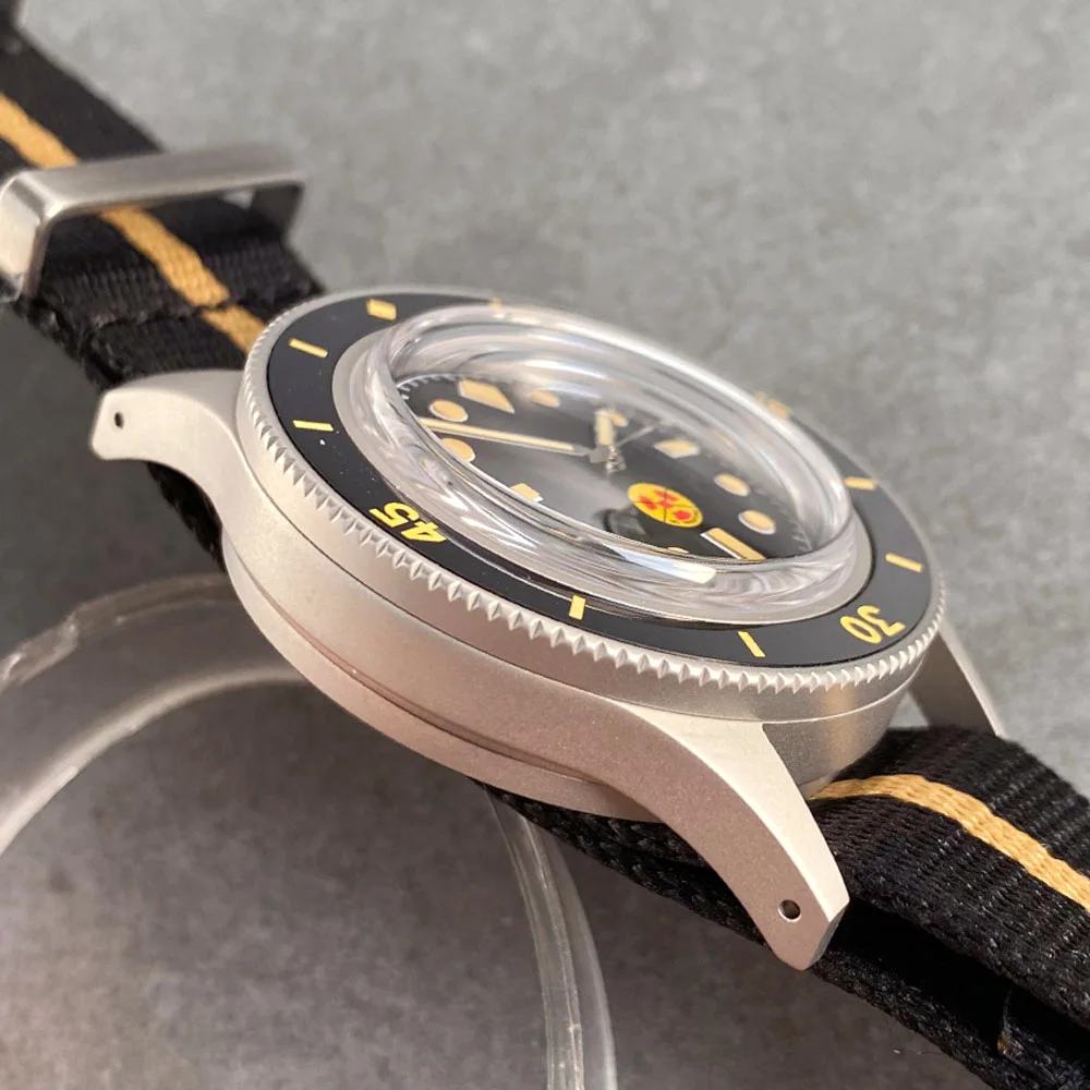 Фото Мужские механические дайверские часы Super C3 Lume Bezel Mark Vintage с механизмом Miyota 8215, куполообразным сапфировым стеклом, водонепроницаемостью 20 бар и корпусом с пескоструйной обработкой. №4