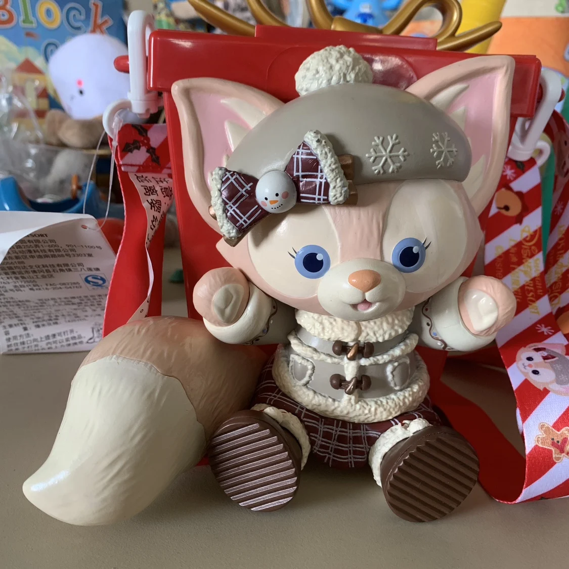 Фигурка героя мультфильма Disney Daffy's Good Friend Рождественская Экипировка лисочка