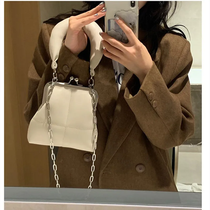 

Новая модная женская маленькая сумка, роскошная брендовая сумка, модная трендовая осенне-зимняя сумка на плечо с застежкой и цепочкой, Женская Повседневная Праздничная сумка