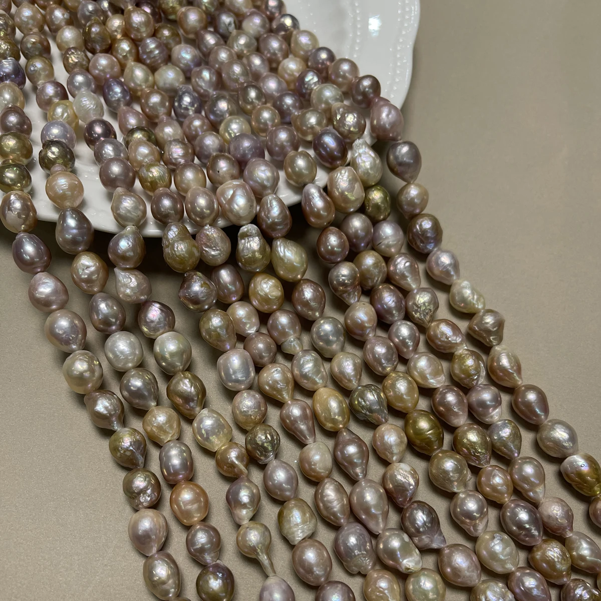 

_ Бусины, натуральный перфорированный жемчуг смешанного цвета для изготовления ювелирных изделий, ожерелий, браслетов, подарков 4-5 мм