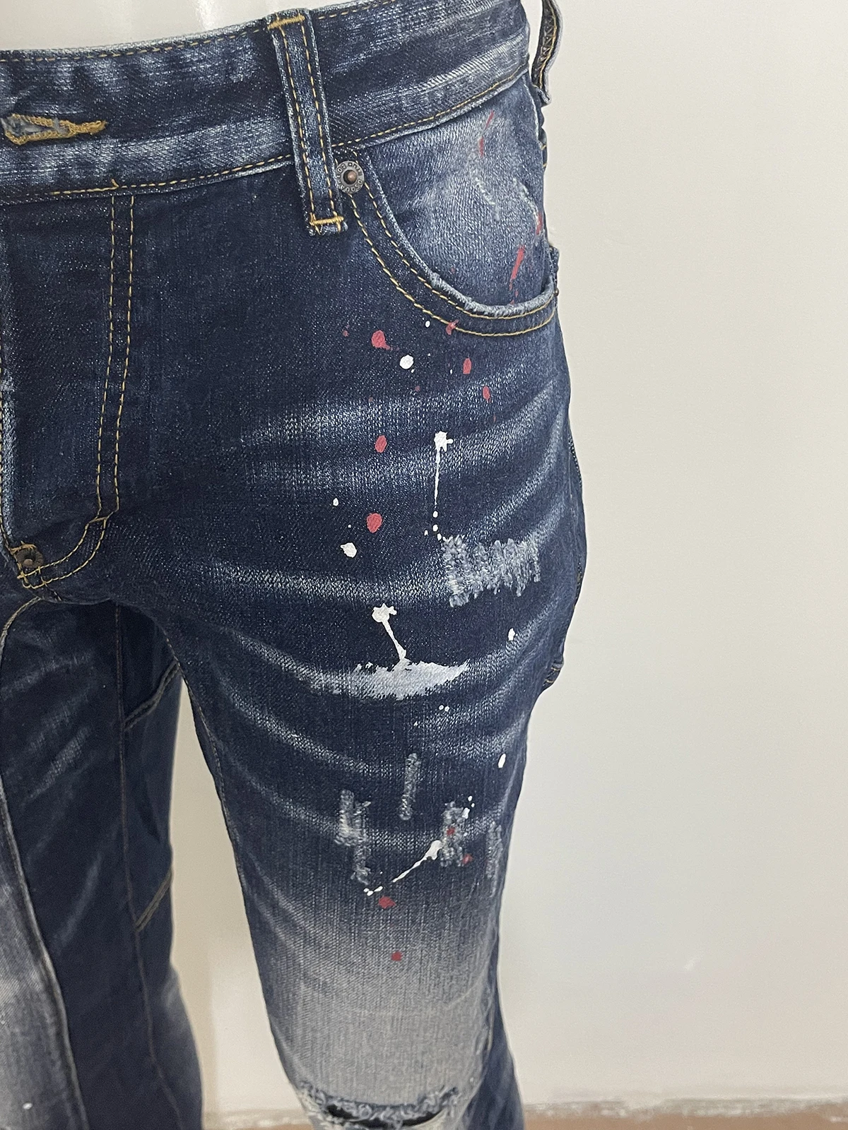 2023 spring and autumn new jeans men's D2 jeans small feet micro-elastic casual day after all the holes in the lettering tide