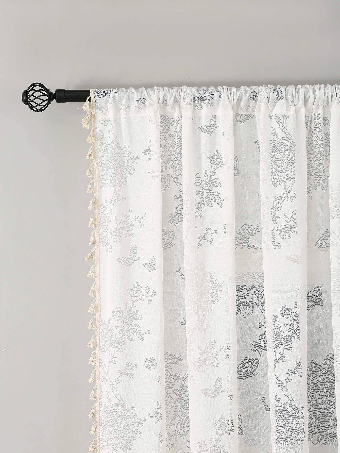 Белые прозрачные шторы бежевые льняные текстурированные с цветочным рисунком 84