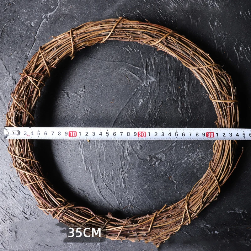 Рождественская гирлянда из ротанга 40 см