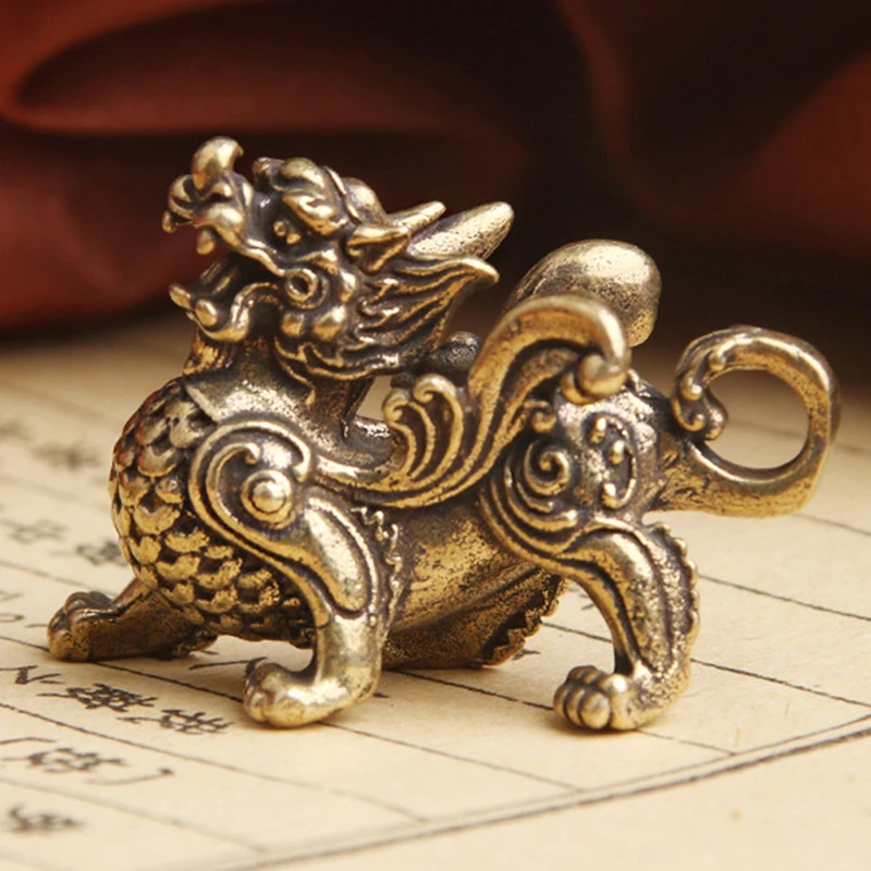

1pc Chinese Style Brass Qilin Dragon Statue Figurine for Wealth Prosperity Luck Fengshui Vintage Ornaments for Home Decoration