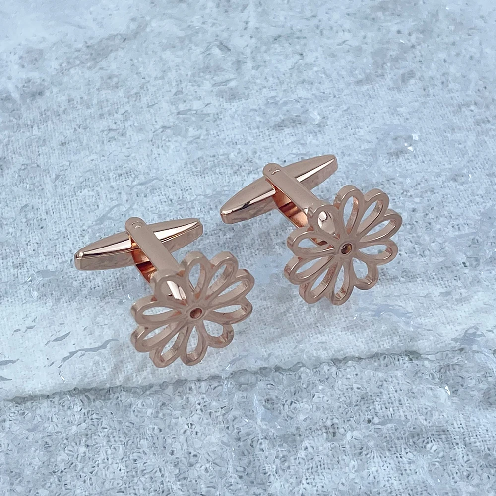 

Stainless Steel Small Flower Cufflinks Round Hollow Petal Cuffs Button for Mens Original Designer Clothes Wedding Jewelry Gift