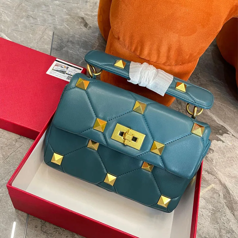 Fashion handbag shoulder bag genuine leather classic elegant simple and generous series gift for lover