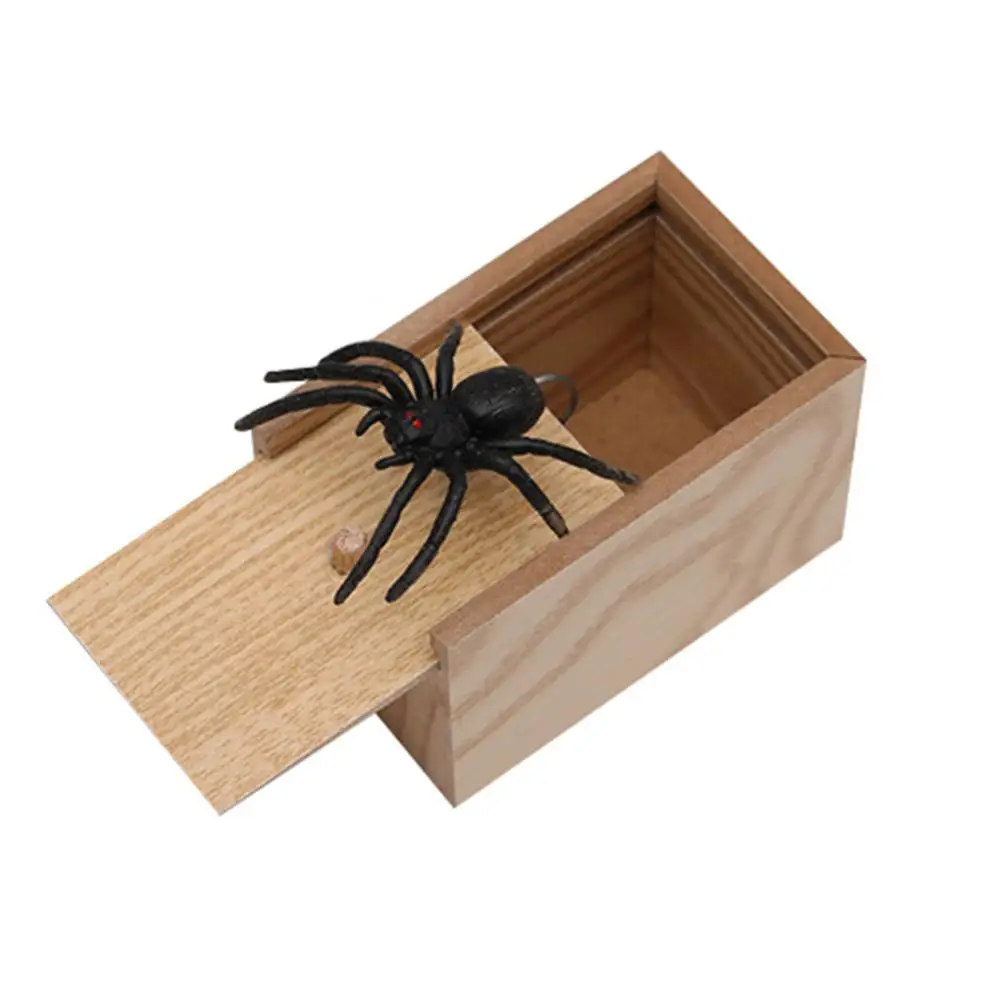 

Toy Interesting Joke Toys Funny NEW Scare Box Wooden Prank Spider Hidden in Case Great Quality Prank-Wooden Scarebox Play Trick