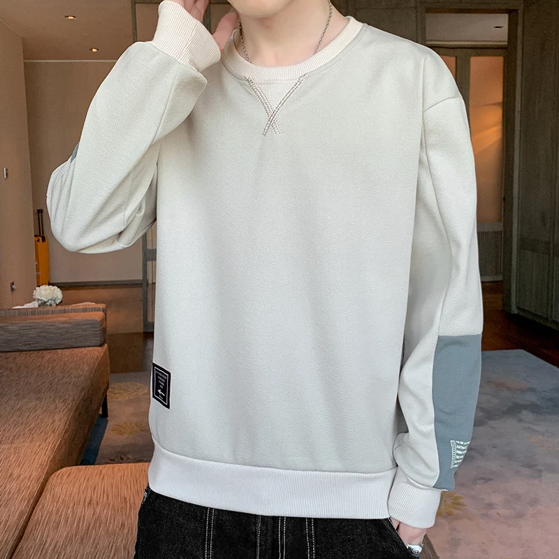 Рисунок 2 - Мужская толстовка с капюшоном