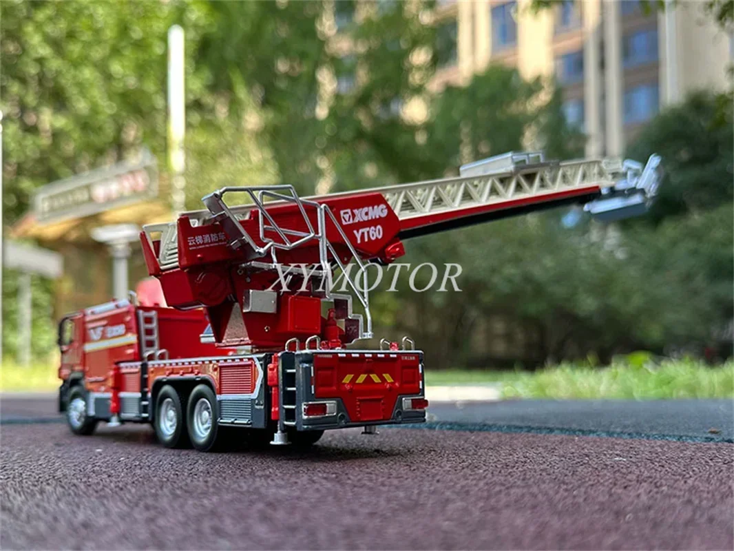 XCMG 1/50 YT60 горная облачная лестница пожарная машина отлитый под давлением модель