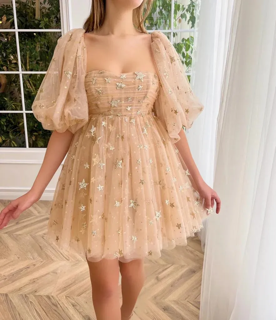 

Stars Printing Sparkly Short Prom Dresses 2023 Puff Half Sleeves Square Neck Party Dresses Formal Occasion Dress Vestidos De