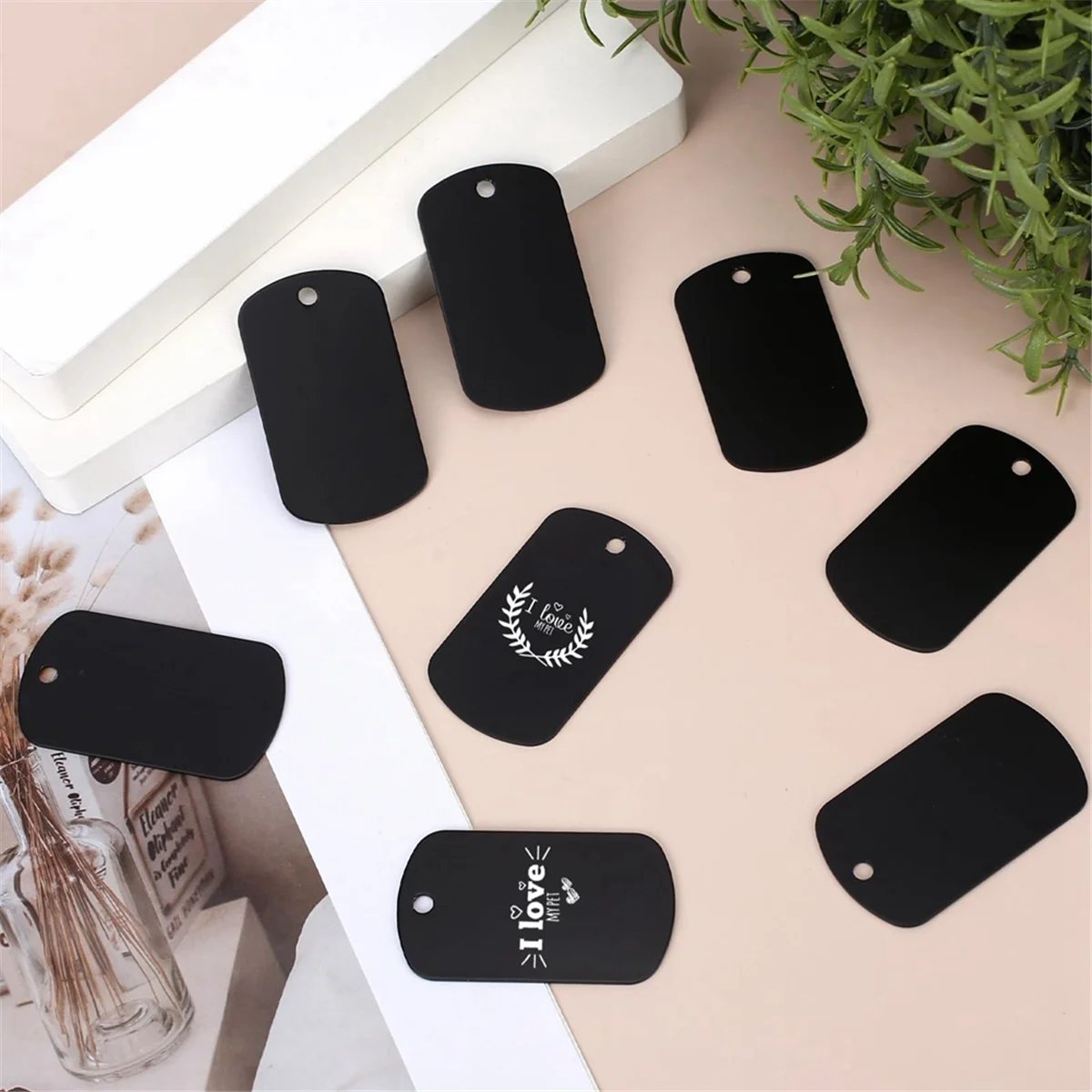 Металлические штампованные черные заготовки для штамповки гравировочные