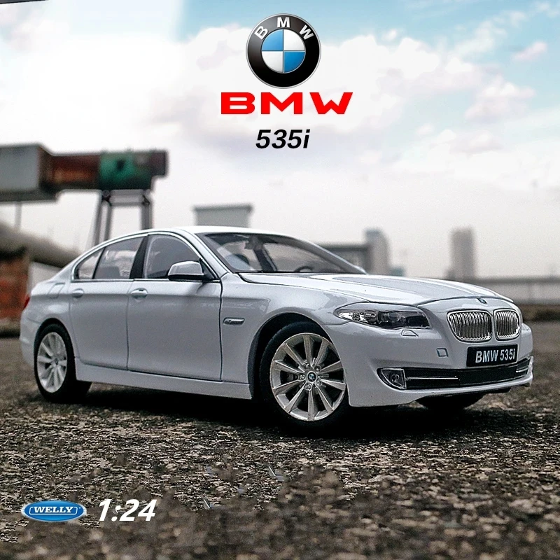 

Welly 1:24 BMW 5-Series 535i Alloy Car Model Diecasts & Toy Metal Vehicles Car Model High Simulation Collection Gifts Toys Boys