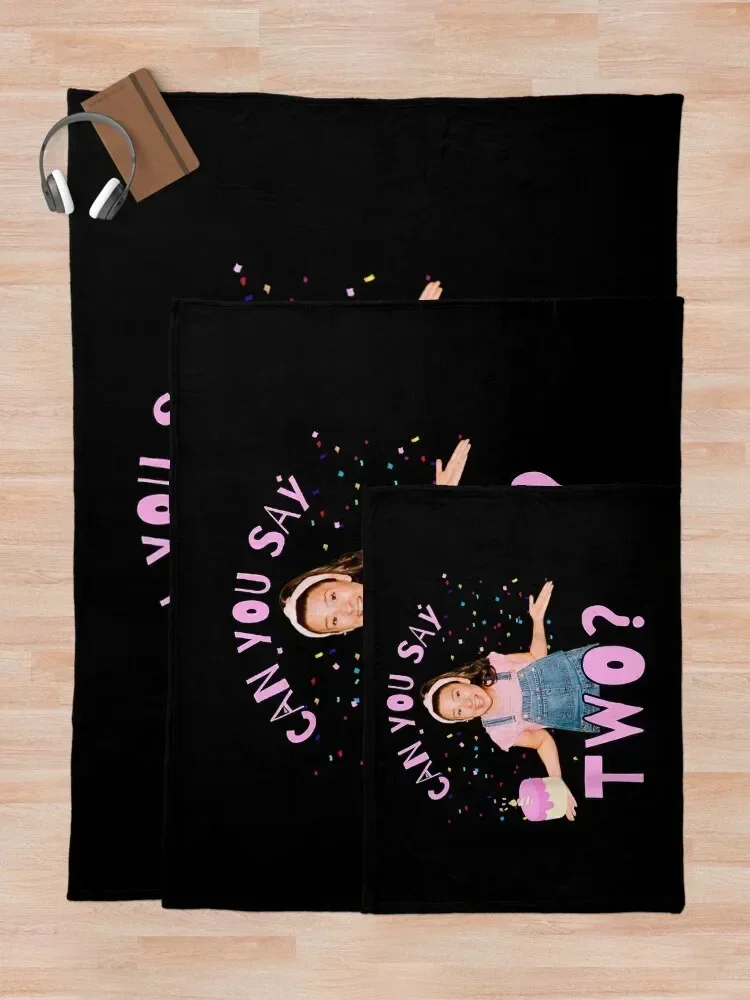 Мисс Рэйчел. Можете ли вы сказать два одеяла на день рождения мс Рэйчел