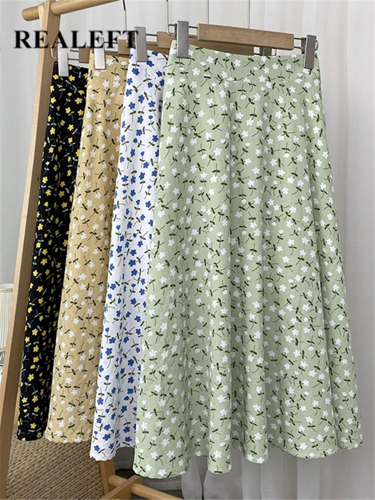 

REALEFT New 2022 Stylish Floral Printed Tulle Mi-long Women Skirts High Waist Loose Female Umbrella Skirts Ladies Spring Summer